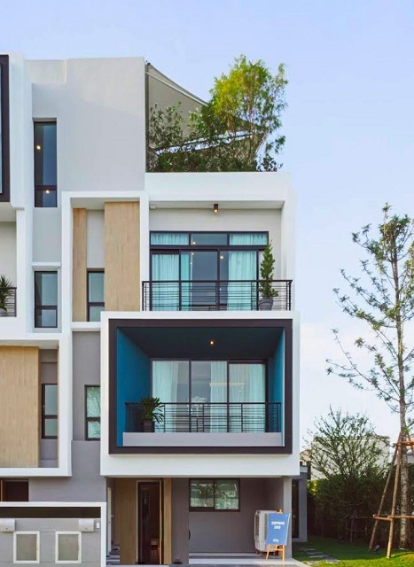 APLบ้านทับช้าง 2.5 กม.ย่านคนรวยพันล้าน  รักสัตว์  กรุงเทพกรีฑาใหม่ ทาวน์โฮม 3ชั้น หลังมุม 35ตร.วา. 240ตร.ม. 3นอน  ไบรท์ตัน คอลเลจ  600 ม