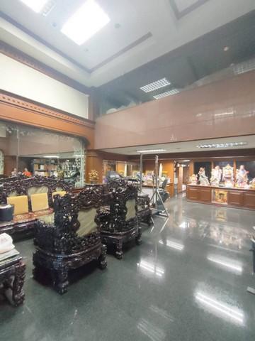 ให้เช่าบ้าน2 ชั้น เนื้อที่ 340 ตร.ว ม 4 ห้องนอน 5 ห้องน้ำ 1 ห้องใต้ดิน แอร์ เฟอร์ครบ ถนน สุขุมวิท71