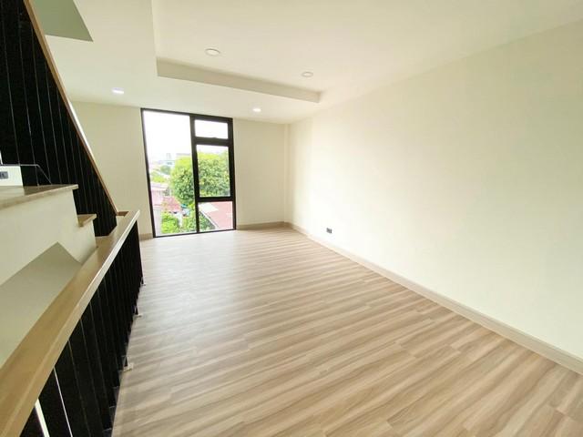 ให้เช่าโฮมออฟฟิศ 4 ชั้น SPACE Home Office ซอยสุขุมวิท 101 ทับ 1 ใกล้ Central บางนา