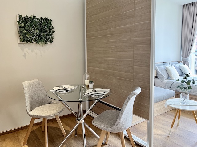 Park 24 peaceful safe private 4th floor BTS Phrom Phong