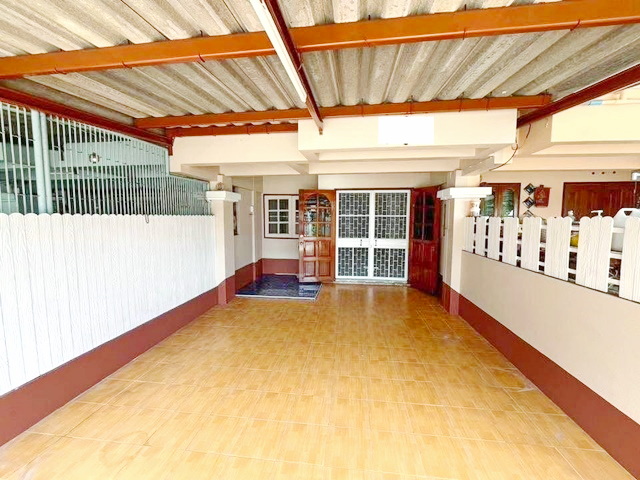 บิ๊กซี เพชรบุรี  3 กม. โรบินสัน ไลฟ์สไตล์ 2นอน 2น้ำ ต่อเติมหน้าหลัง เพชรเกษม บ้านให้เช่า 2ชั้น  เขาวัง 2แอร์