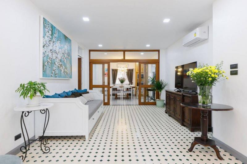 พูลวิลล่าให้เช่า 62,000 บาท/เดือน ขาย 9.49 ล้าน 74.9 ตรว. #โซนสุเทพ #เชียงใหม่เลคแลนด์ บ้าน 2 ชั้น พร้อมเข้าอยู่ได้เลยค่ะ