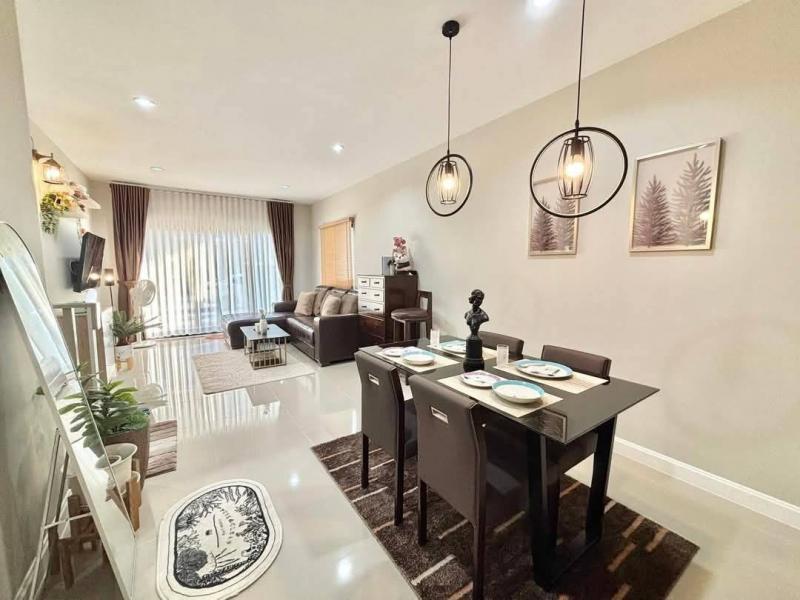 บ้านสวยให้เช่า 25,000 บาท/เดือน #กาญจน์กนกวิลล์22 #สารภี บ้าน 2 ชั้น #เฟอร์นิเจอร์ครบครัน มีพื้นที่รอบบ้าน เดินทางสะดวก