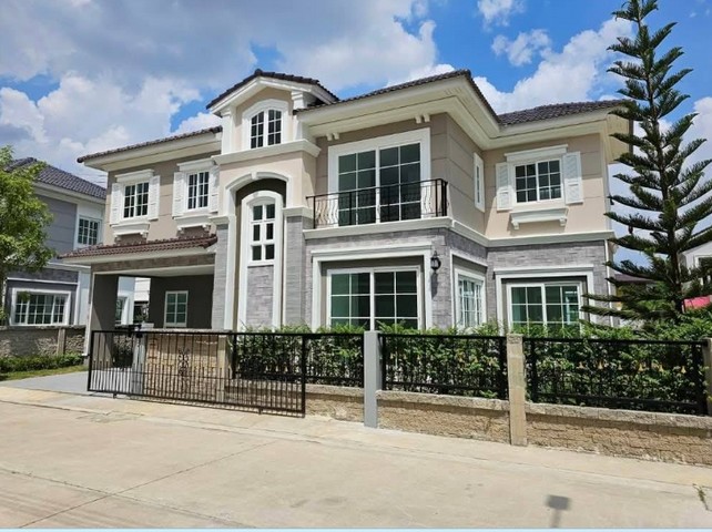 ให้เช่าบ้านเดี่ยว โกลเด้นนีโอ สุขุมวิท 113 ลาซาล พร้อมเฟอร์นิเจอร์