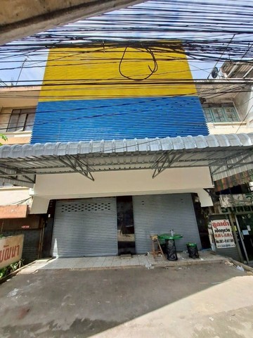 ขายอาคารพาณิชย์  2 คูหา 4 ชั้นครึ่ง  ต.ประชาธิปัตย์  อ.ธัญบุรี  จ.ปทุมธานี 