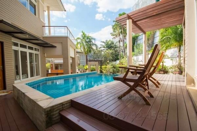 ขายบ้าน Baan Talay Pattaya มีสระว่ายน้ำส่วนตัว อำเภอสัตหีบ จังหวัดชลบุรี ราคา 22,000,000 บาท