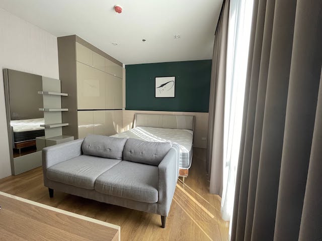 Park 24 comfortable convenient private place 18th floor BTS Phrom Phong