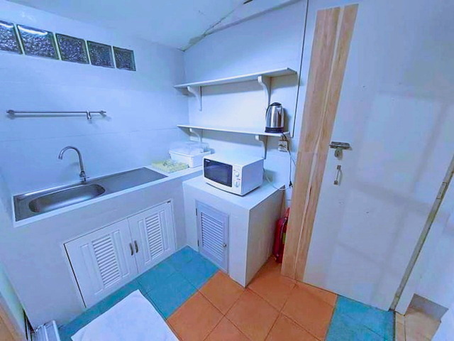 เซ็นทรัล ภูเก็ต 400 ม.ให้เช่าทาวน์เฮาส์ 18 ตร.วา.72 ตร.ม. เมืองภูเก็ต รร.นานาชาติเฮดสตาร์ท 700 ม.2 นอน 1 น้ำ เฟอร์  รพ.กรุงเทพภูเก็ต 750 ม.