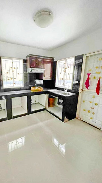 ถูกที่สุดใน3โลก ใหม่ 50ตรว. มาร์เก็ตวิลเลจ 2กม. รังสิต คลอง2 ให้เช่าบ้านเดี่ยว 2 ชั้น  185ตรม. กว้างมาก 3นอน 2น้ำ 2จอดรถ นานาชาติสยาม