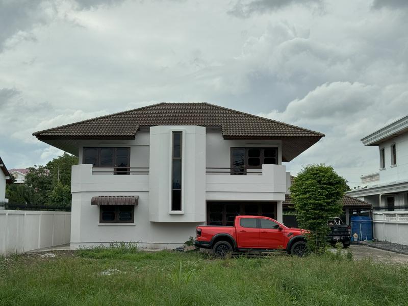 บ้านให้เช่า ตกแต่งใหม่ มบ.เมืองเอก BIG HOUSE for RENT near Rangsit universty and little kid school