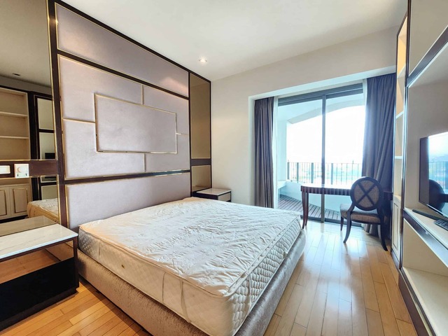 Luxury Riverfront Living, The Pano Rama 3 - High-Rise Condo with Stunning Chao Phraya Views