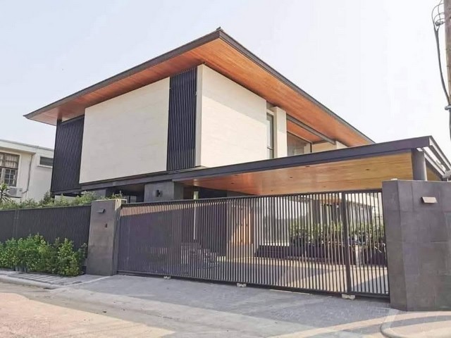 HR2361ขาย/ให้เช่าบ้านเดี่ยว หมู่บ้านเอเวอร์กรีน บางนา กม.5 ใกล้ทางด่วน  เหมาะอยู่อาศัย ใกล้เซ็นทรัลบางนา