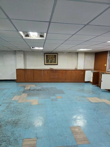 ขายด่วนตึกแถว อาคารพาณิชย์ 4 ชั้นครึ่ง 3 คูหา ตำบลในเมือง อำเภอเมืองพิษณุโลก จังหวัดพิษณุโลก