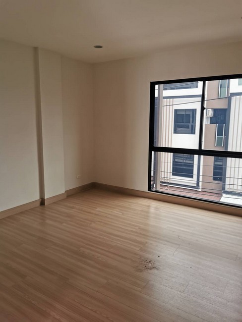 svs283 ให้เช่า  โฮมออฟฟิศ โครงการIfield bangna ใกล้ถนนกาญจนาภิเษก