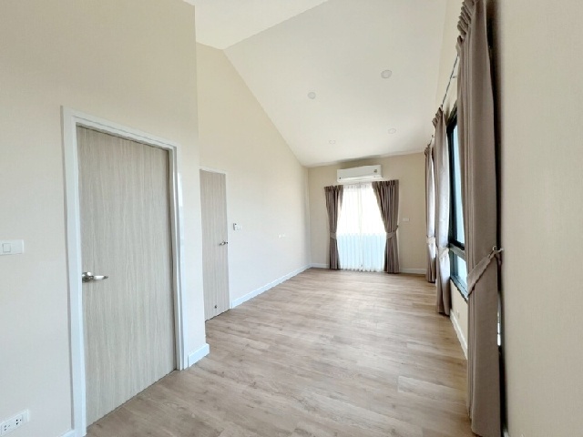 บ้านเดี่ยว 2 ชั้นตลาดวงศกร 4.4 กม.เปิดซิง! MRT คู้บอน 5.9 กม. บ้านใหม่ 58 ตร.วา.228 ตร.ม.รร.นานาชาติเกวลี 3 กม.3 นอน 2 น้ำ