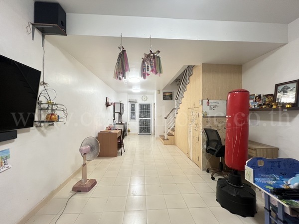 ทาวน์เฮ้าส์ 2 ชั้น วี วิลเลจ 2 คลอง 2 คลองหลวง ปทุมธานี