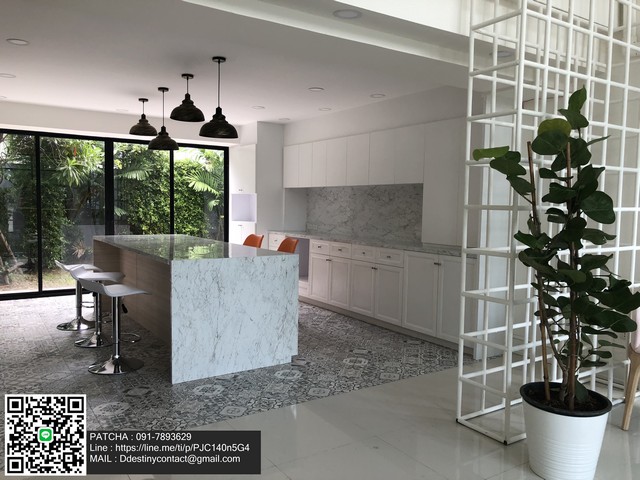 ให้เช่า Home Office  พื้นที่รวม 350 ตารางเมตร ในโครงการสวย รามอินทรา กรุงเทพมหานคร