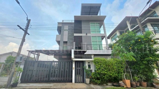 โฮมออฟฟิศ 3 ชั้น ซอยรามอินทรา 31 ใกล้รถไฟฟ้าสายสีชมพู สถานีรามอินทรา กม.4