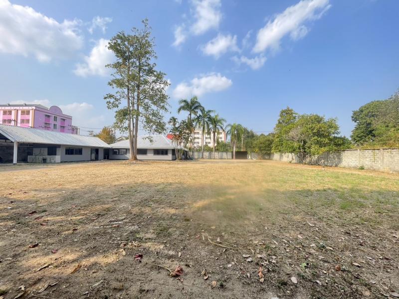 ให้เช่าพื้นที่และอาคารโฮมออฟฟิศ เนื้อที่ 605 ตร.วา ถนน โพธาราม ต.ช้างเผือก เมืองเชียงใหม่