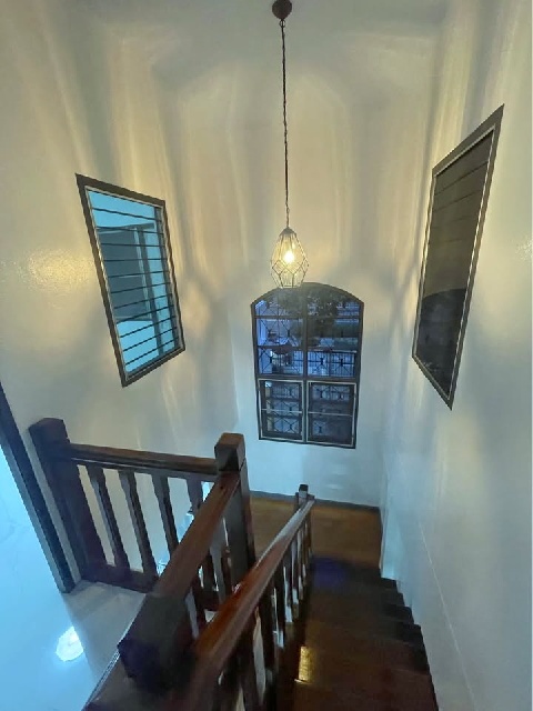 สุขาประชาสรรค์ เฟอร์MRT ปากเกร็ด 3 กม.ให้เช่าบ้าน 2ชั้น ใหม่ทั้งหลัง 50 ตร.วา.200 ตร.ม.  3 นอน 2  น้ำ ถ.แจ้งวัฒนะ ติวานนท์