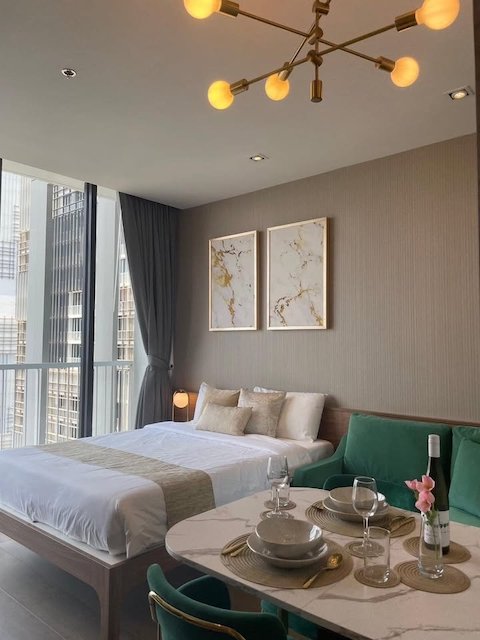 Park 24 Safe quiet private 34th floor BTS Phrom Phong