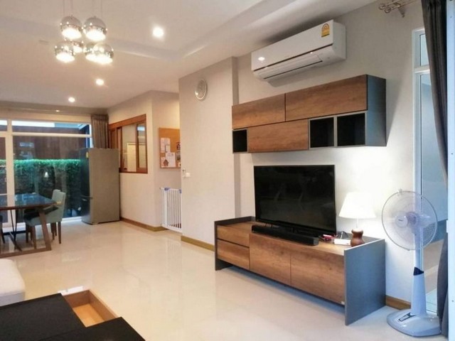 บ้านเดี่ยว 2 ชั้น หลังใหญ่ ตกแต่งพร้อม วัดเกตุ เชียงใหม่