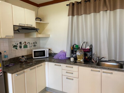 ขายคอนโดพร้อมอยู่ห้อง9 ที่ใจกลางป่าตอง ใกล้ซอยบางลาและจังซีลอน