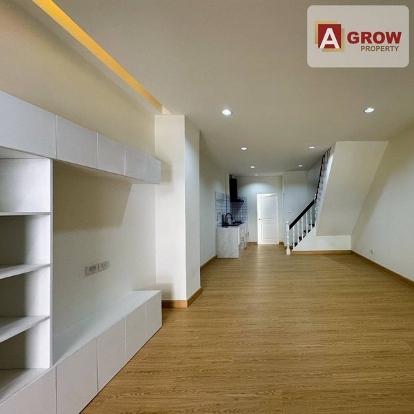 หมู่บ้านสินธานี 1 ซอยนวมินทร์93 บ้านสวยรีโนเวทใหม่ พร้อมอยู่