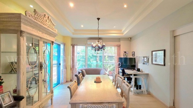 โฮมออฟฟิศ 3 ชั้น ซอยรามอินทรา 31 ใกล้รถไฟฟ้าสายสีชมพู