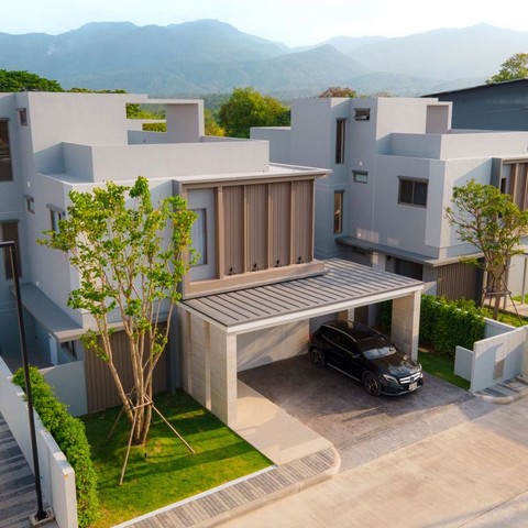 พูลวิลล่าสุดหรูใจกลางเมืองแม่ริม 3 ชั้น เงียบสงบ ริมใต้ แมริม