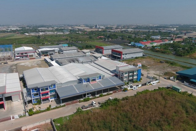 ขายโรงงาน โกดัง คลังสินค้า พร้อม ออฟฟิศ3ชั้น  ที่ดินเกือบ3ไร่ รถเทรลเลอร์ เข้า - ออก สะดวก จ.สมุทรสาคร
