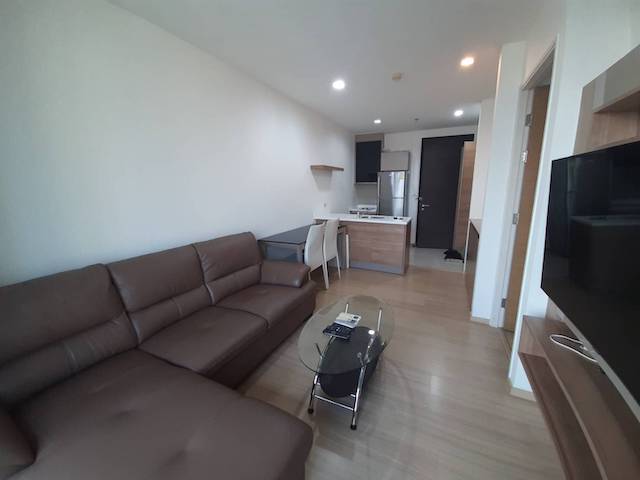 Rhythm Sukhumvit 50 spacious safe comfortable 22nd floor BTS On Nut