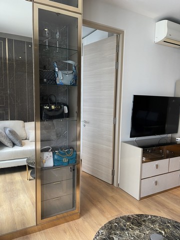 Park 24 spacious clean comfortable 6th floor BTS Phrom Phong