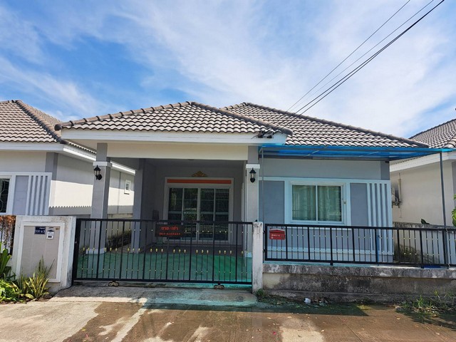 บ้านเดี่ยว พร้อมที่ดิน 33.2 ตร.วา แม่น้ำคู้ซอย 2 ต.แม่น้ำคู้ อ.ปลวกแดง จ.ระยอง