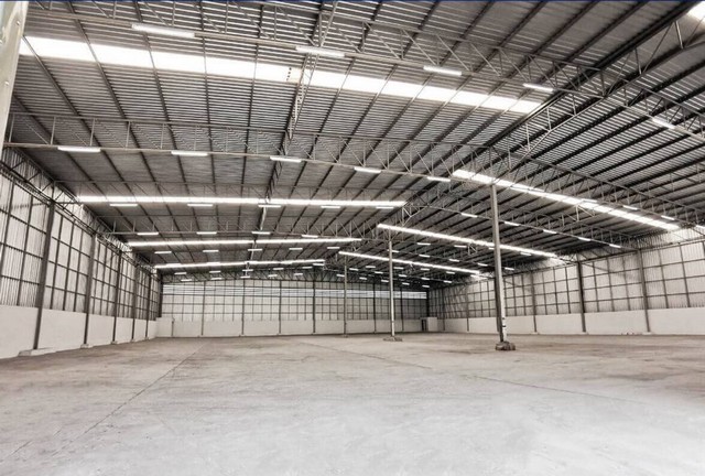 โกดังให้เช่า บางนา-ตราด กม.18 (เฟส 1)  ใจกลางทำเลทองสมุทรปราการพื้นที่โกดังขนาด 2,186 – 2,218 ตร.ม.