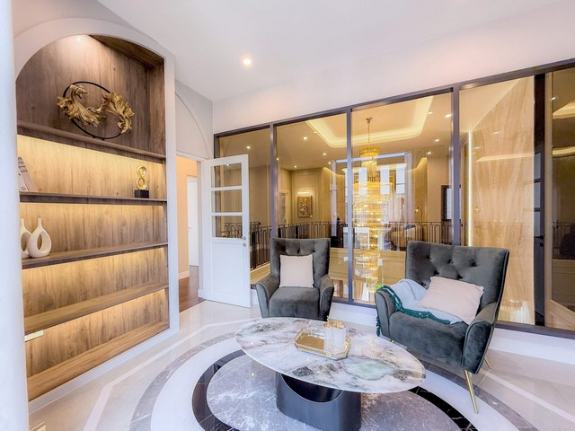 LV53109 ขาย บ้านเดี่ยว นาราสิริ กรุงเทพกรีฑา Narasiri Krungthepkreetha ใกล้โรงเรียนนานาชาติชั้นนำอย่าง Brighton และ Wellingto