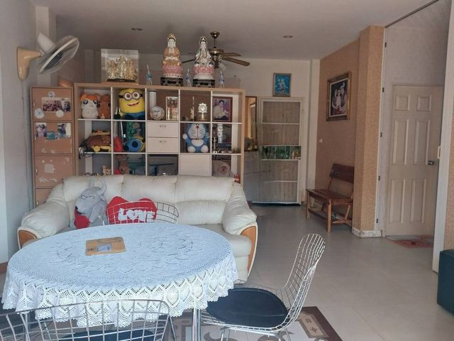 ขายขาดทุน #ขายต่ำกว่าราคาประเมิน 3.8 ล้าน 60.8 ตรว. #ดิโอเรียนทอลรีเจ้นท์3 #สารภี #บ้านสภาพใหม่ #เจ้าของไม่ค่อยอยู่ พร้อมเข้าอยู่ได้เลย