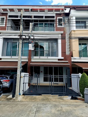 ให้เช่าทาวโฮมใกล้แฟชั่นไอส์แลนด์, เดอะ พรอมมานาด, ช็อคโกแลตวิลล์บ้านกลางเมือง เกษตร – นวมินทร์  ย่าน เกษตร นวมินทร์ แขวงคลองกุ่ม  