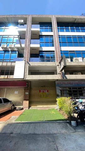 ขายอาคารพานิชย์ 5 ชั้น 16.5 ตารางวา  ซอย แจ้งวัฒนะ4 แยก9   บางเขน  กรุงเทพมหานคร