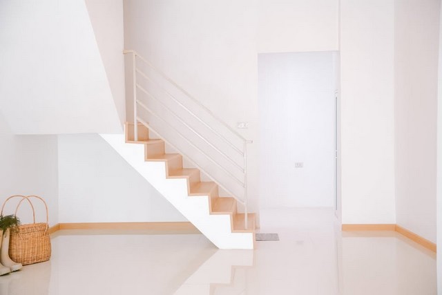 P566 ให้เช่า ขาย อาคารพาณิชย์ 3 ชั้น อุดมสุขซอย 10 ใกล้ตลาดคุณยิ้มอุดมสุข สถานีรถไฟฟ้าอุดมสุข บ้านเปล่า ไม่มีเฟอร์นิเจอร์ ไม่มีแอร์