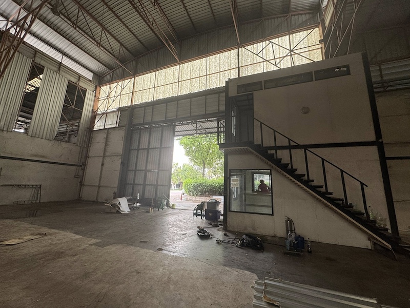 BST847 ให้เช่าโรงงาน โกดัง บางบัวทอง นนทบุรี พร้อมใบอนุญาต รง.4 ขนาด 2500 ตารางเมตร เหมาะสำหรับโรงงานอุตสาหกรรม