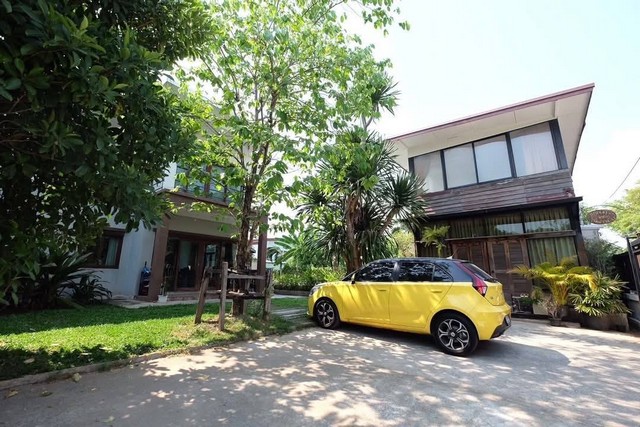 P567 ขาย บ้าน สระว่ายน้ำ นาคนิวาส 37 ใกล้เซ็นทรัล อีสต์วิลล์ ไก่ยกครกถนนนาคนิวาสซอย30 โชคชัย 4 สตรีวิทยา 2 ลาดพร้าว 71