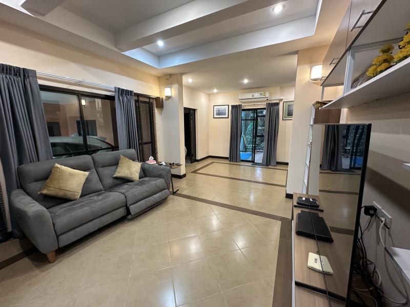 บ้านให้เช่า หมู่บ้าน Ampio Pattaya village 38,000/เดือน รวมค่าส่วนกลางแล้ว อำเภอบางละมุง จังหวัดชลบุรี