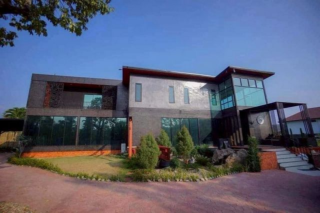 Pool Villa หรู หลังใหญ่ ขาย 9.9 ล้าน 290 ตรว. 7 นอน 7 น้ำ #โซนดอยสะเก็ด #เฟอร์นิเจอร์ครบ บิ้วอินเกือบทั้งหลัง ใกล้ชิดธรรมชาติ #พร้อมเข้าอยู่