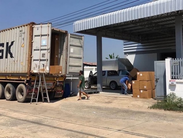 ให้เช่าโกดัง  300 ตร.ม  ห้องน้ำ 2 ห้อง ห้องพัก 1 ห้อง ซอยเปาอินทร์14  ต.คลองพระอุดม ลาดหลุมแก้ว