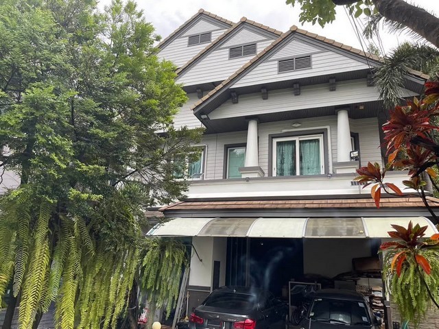 ขายบ้านเดี่ยว3หลังในพื้นที่เดียวกัน ติดคลอง ย่านสวนหลวง หมู่บ้านปัญญา ซอยพัฒนาการ 30  ทะลุซอยอ่อนนุช 17ใกล้ โรงเรียนนานาชาติ St. Andrews