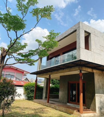 โฮมออฟฟิศหรู ใกล้แยกข่วงสิงห์  เหมาะทั้งสำนักงาน หรือธุรกิจที่ต้องการพื้นที่กว้าง  พร้อมที่จอดรถเยอะ เดินทางสะดวก