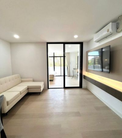 คอนโดมิเนียมนครพิงค์ซิตี้วิว 1 มีโควต้าต่างชาติ ห้องรีโนเวทใหม่ กว้างมาก มีระเบียง ใกล้ห้างเมญ่า 5 นาที พร้อมอยู่