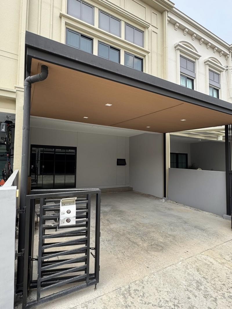 ให้เช่าบ้านสวย2ชั้น 20วา3 นอน 3น้ำ เฟอร์ครบพร้อมอยู่เลี้ยงเเมวได้ถนนเฉลิมพระเกียรติ ใกล้สวนหลวง