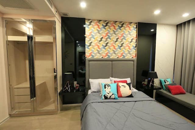 Ashton Asoke spacious clean beautiful view 42nd floor BTS Asoke